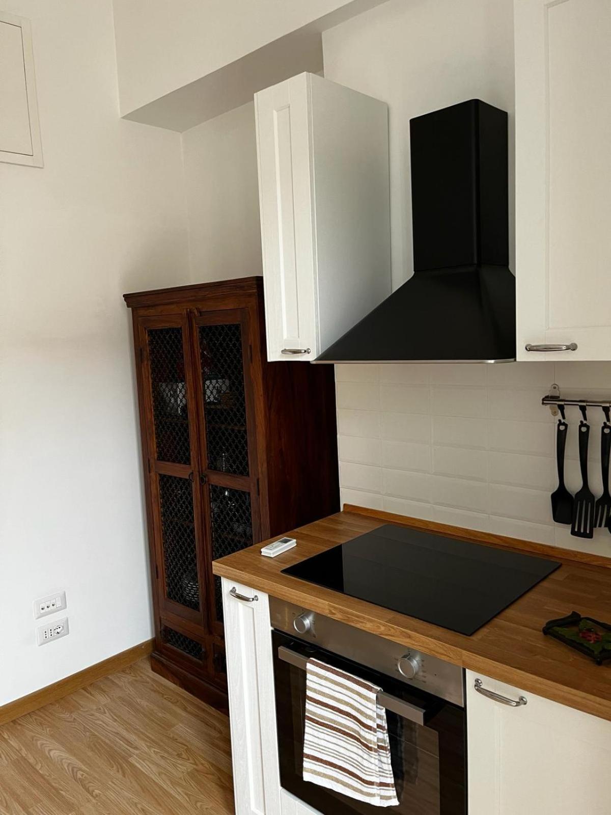 Be Your - Mr House Apartment Rom